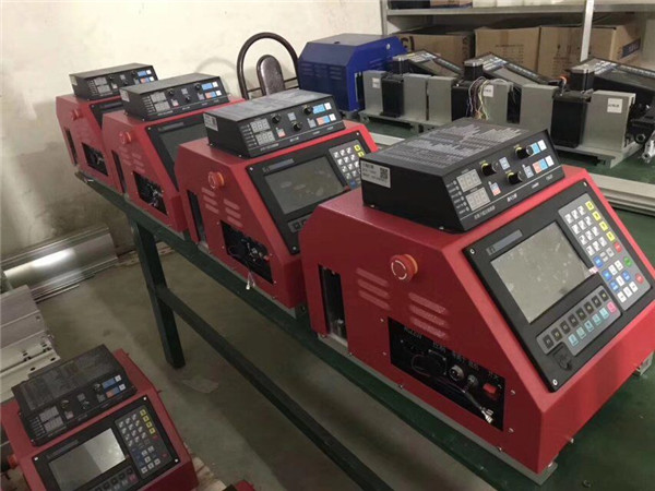 Jiaxin automatski stroj za rezanje metala CNC stroja za rezanje plazme za nehrđajući čelik / bakar / aluminij